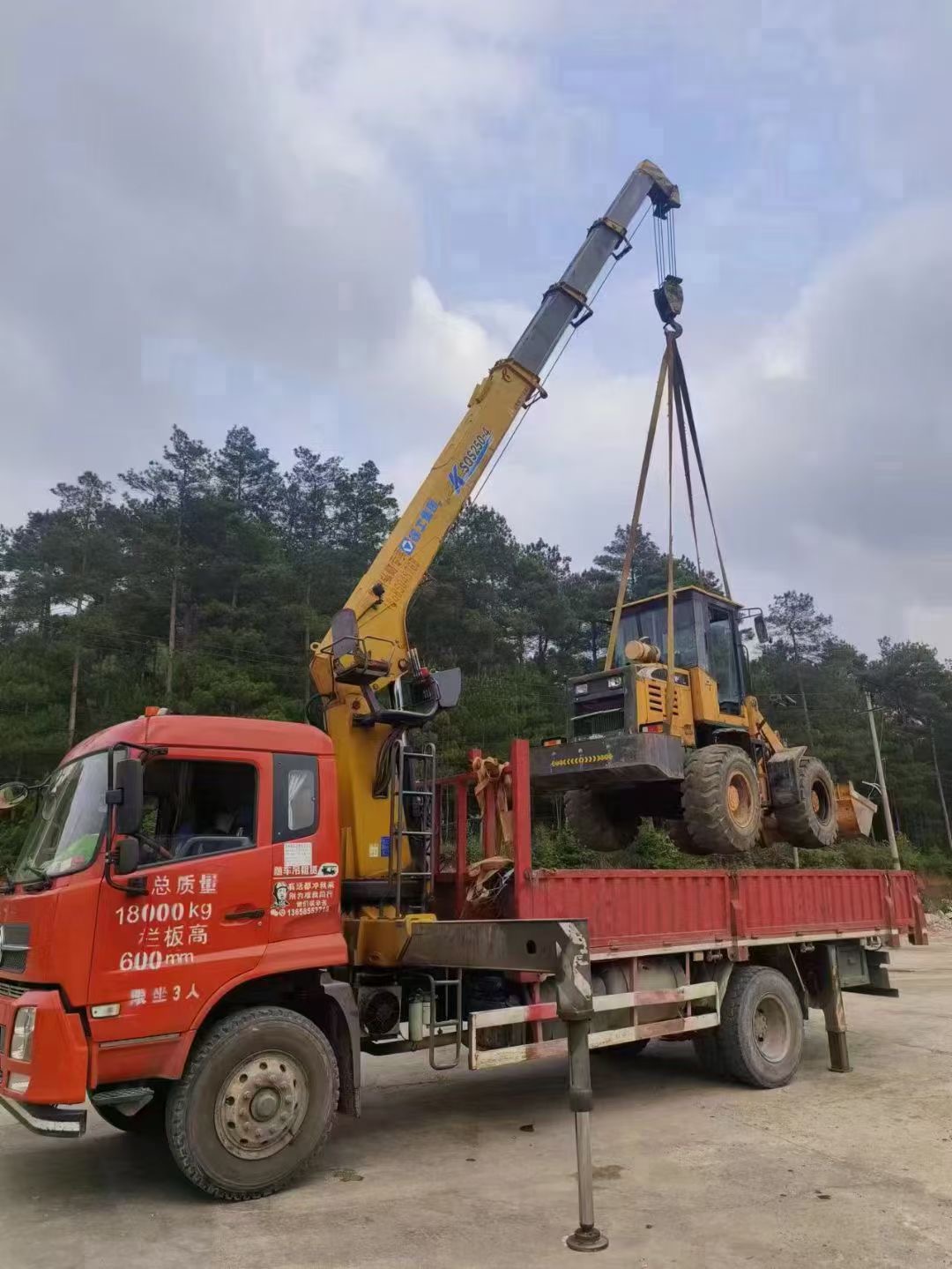 定州市找吊车出租公司的时候需要注意什么