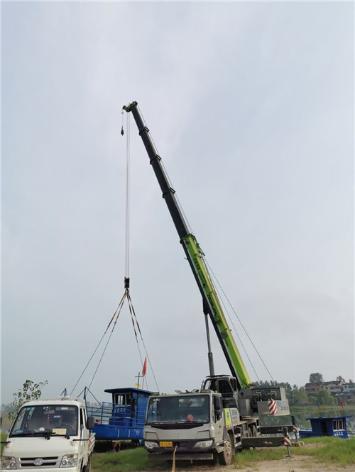 定州市桥梁建设吊装案例